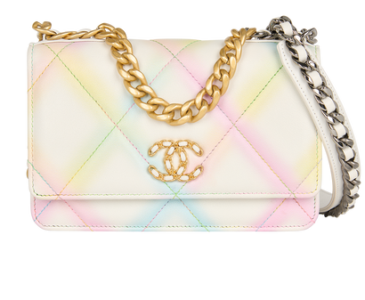 19 Wallet On Chain, front view